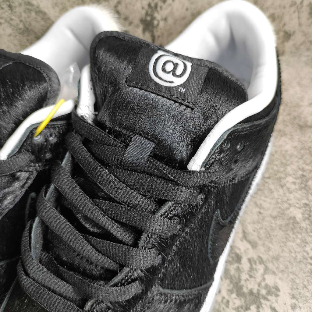 Nike SB Dunk Low Medicom Toy (2020) CZ5127-001