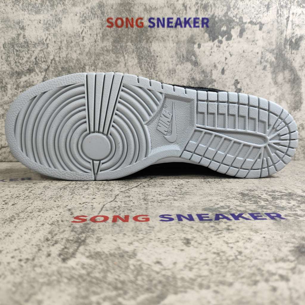 Nike SB Dunk Low Medicom Toy (2020) CZ5127-001