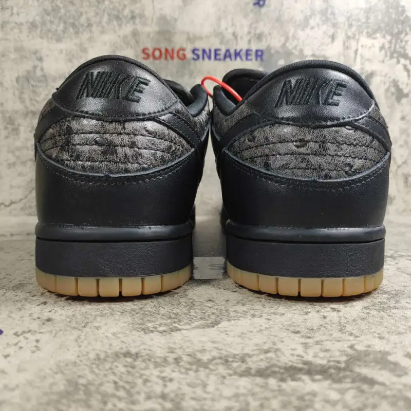 Nike SB Dunk Low Ostrich 304292-003
