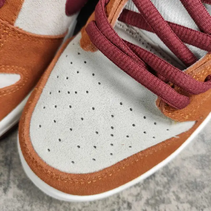 Nike SB Dunk Low Pro Dark Russet Cedar BQ6817-202