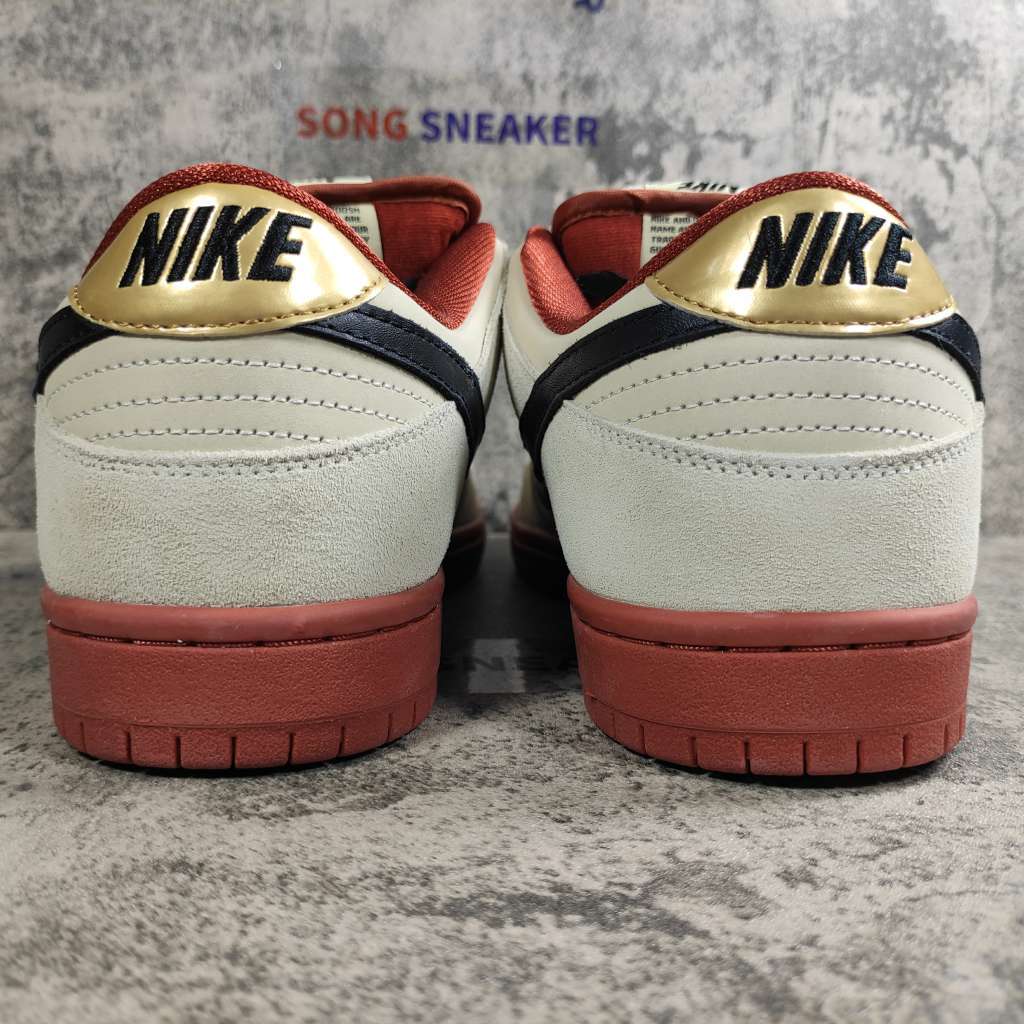 Nike SB Dunk Low Pro Hennessy BQ6817-100