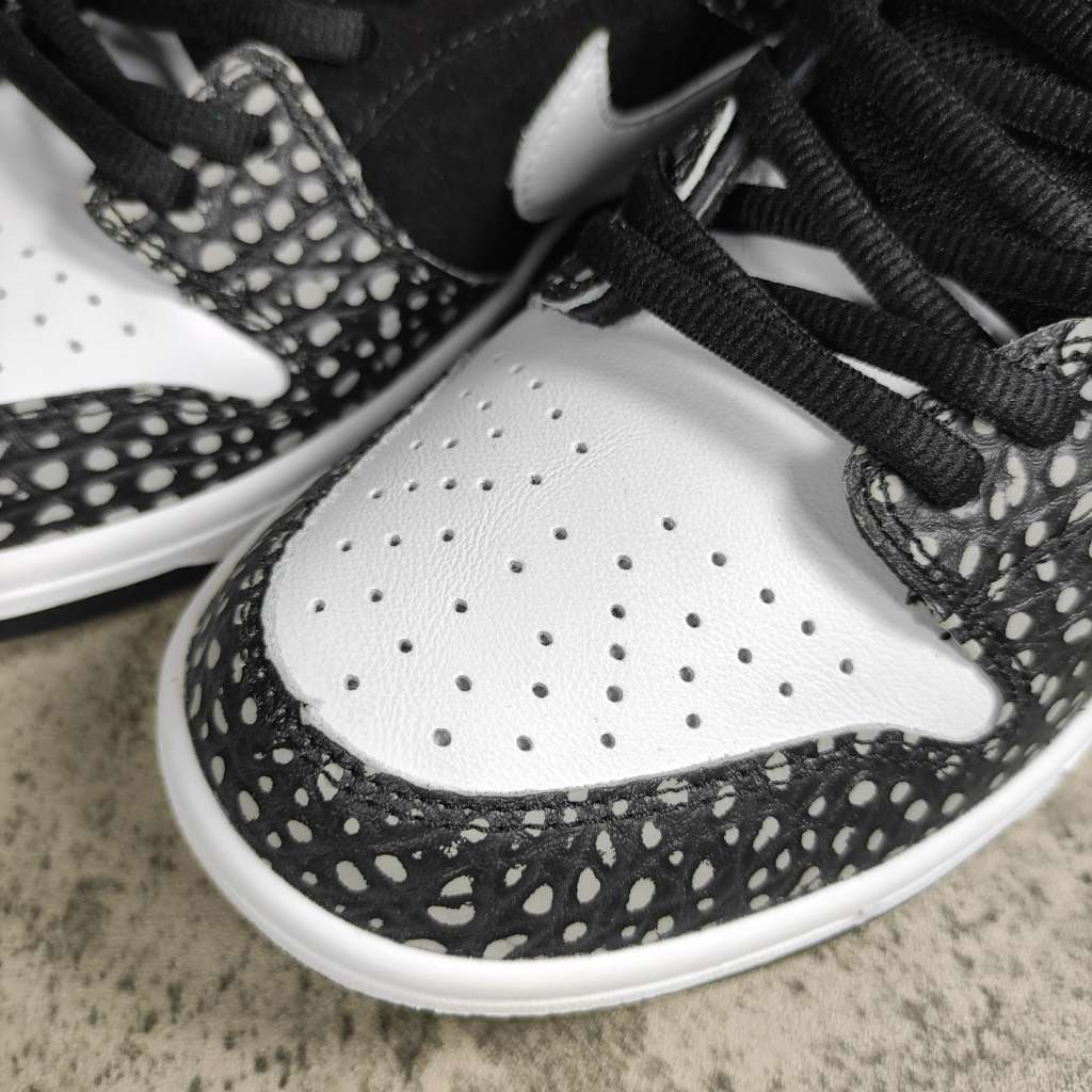 Nike SB Dunk Low Pro ISO Black White CD2563-003