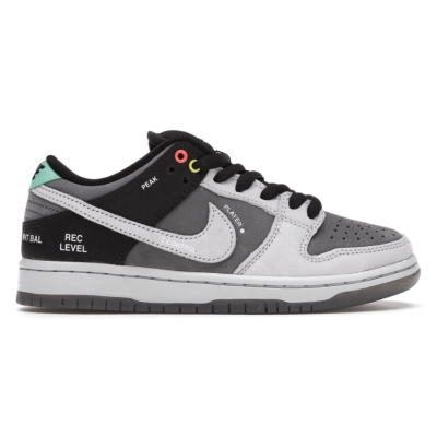 Nike SB Dunk Low Pro Iso VX1000 Camcorder CV1659-001 01
