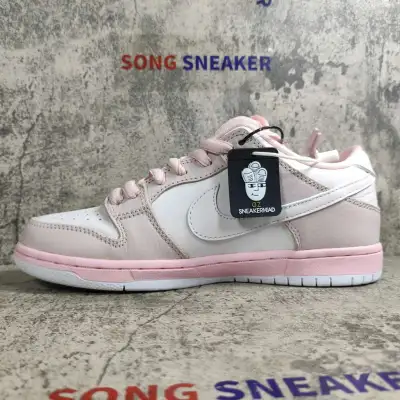Nike SB Dunk Low PRO OG QS "Pink Pigeon" BV1310-012 01
