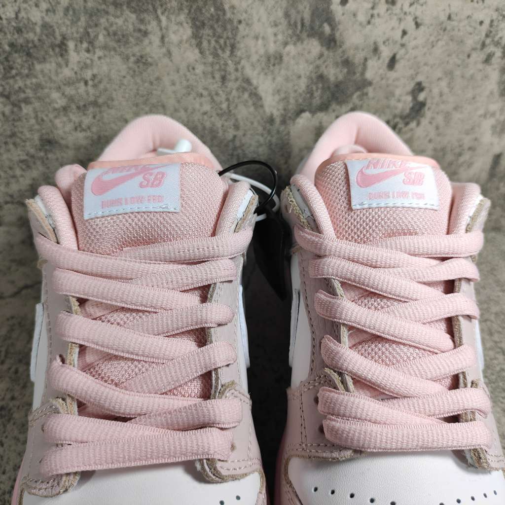 Nike SB Dunk Low PRO OG QS "Pink Pigeon" BV1310-012