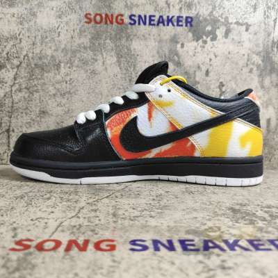 Nike SB Dunk Low Raygun Tie-Dye Black BQ6832-001 01