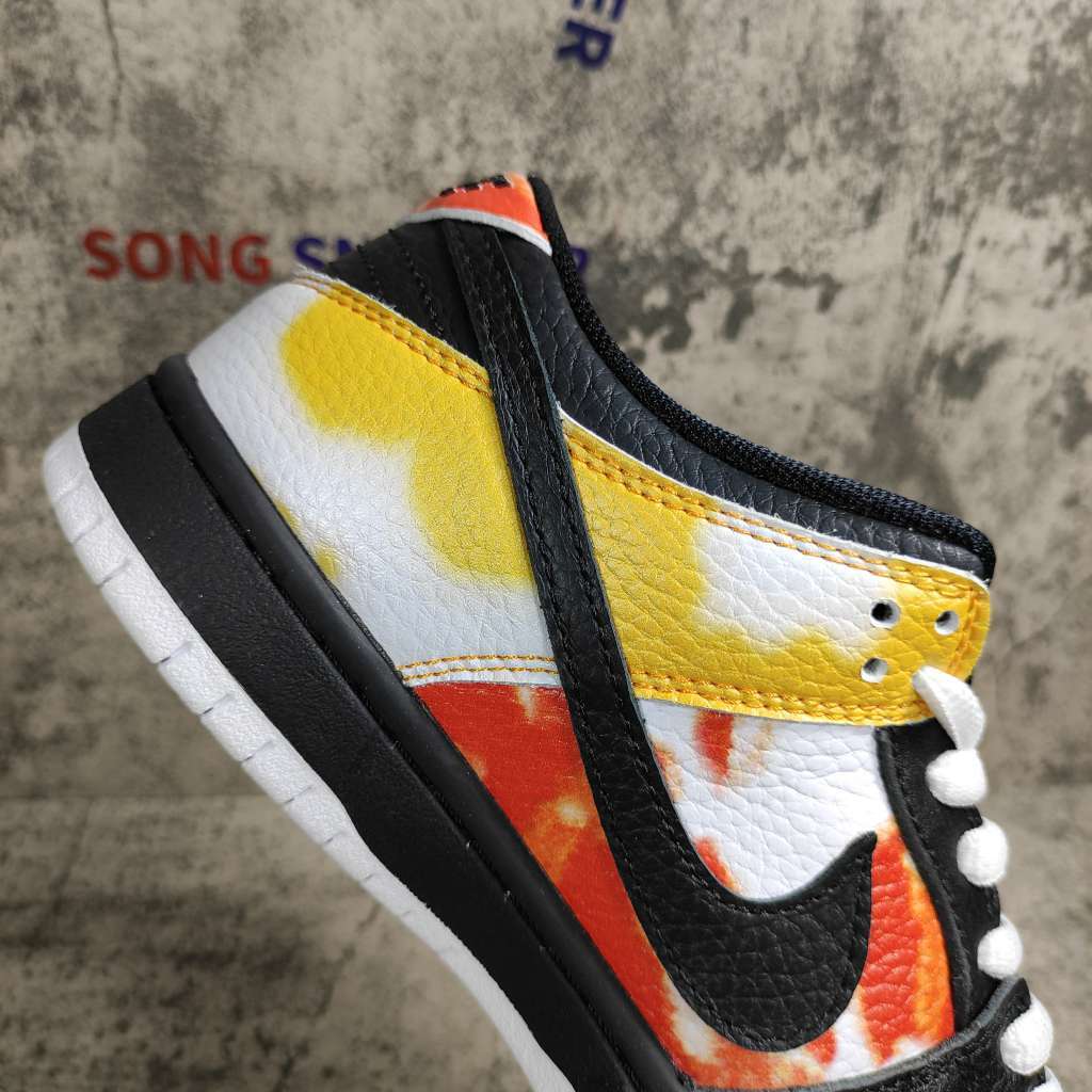 Nike SB Dunk Low Raygun Tie-Dye Black BQ6832-001