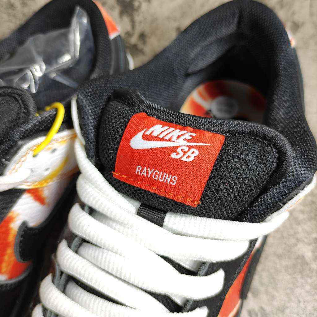 Nike SB Dunk Low Raygun Tie-Dye Black BQ6832-001