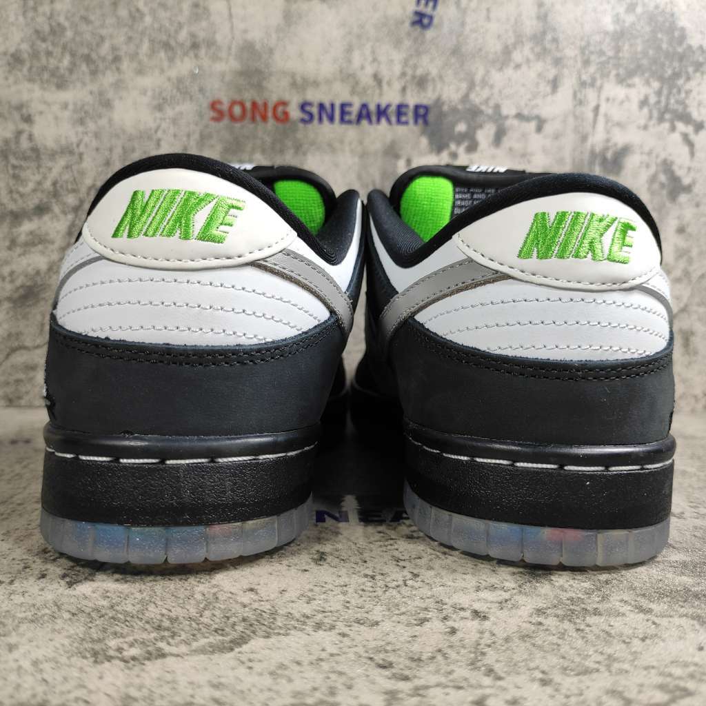 Nike SB Dunk Low Staple Panda Pigeon BV1310-013