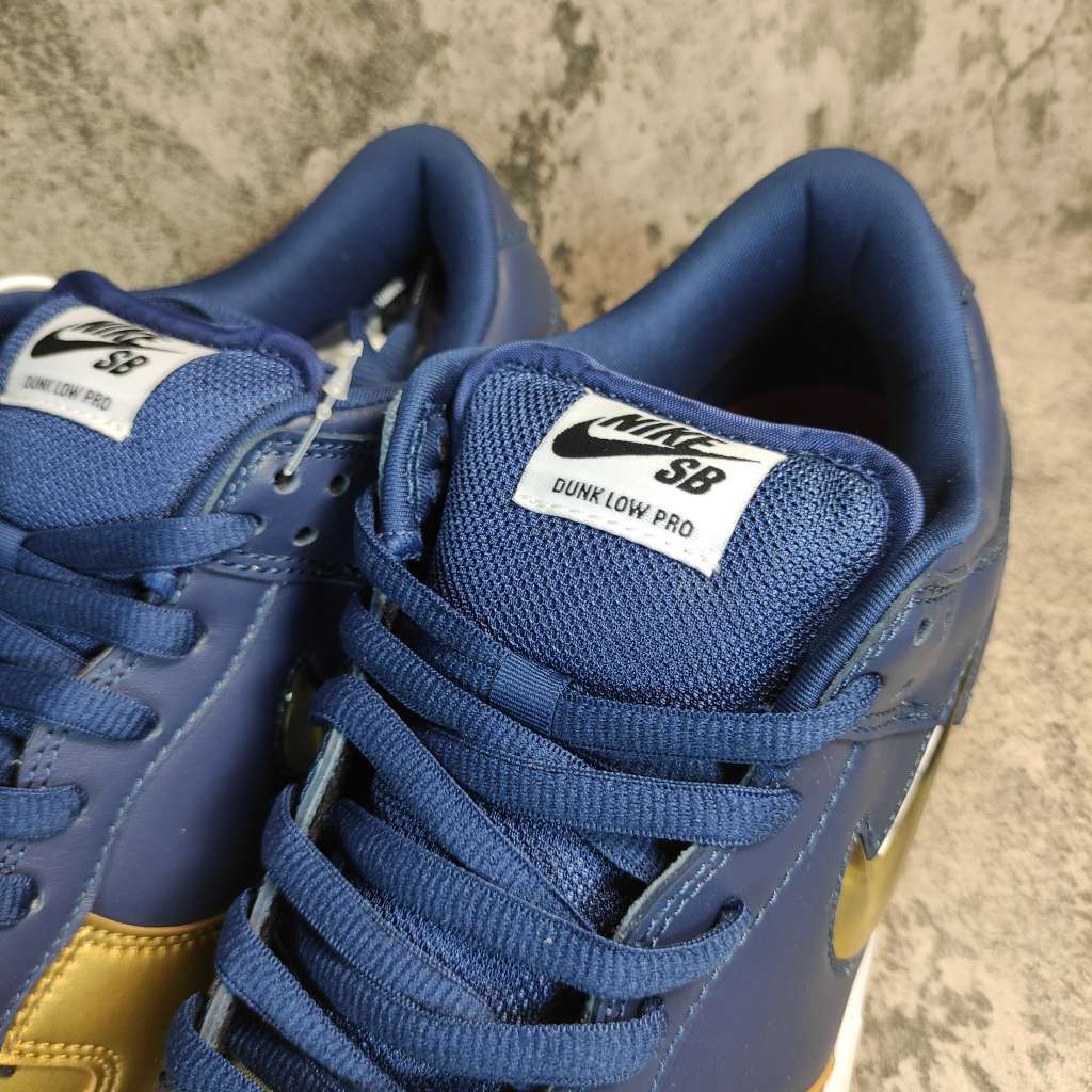 Nike SB Dunk Low Supreme Jewel Swoosh Gold CK3480-700