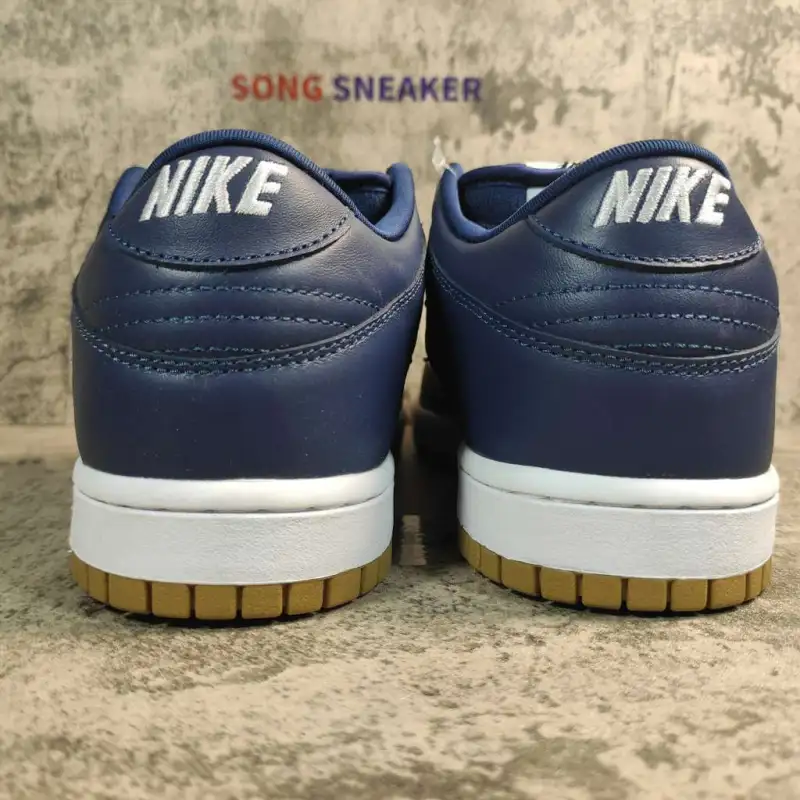Nike SB Dunk Low Supreme Jewel Swoosh Gold CK3480-700