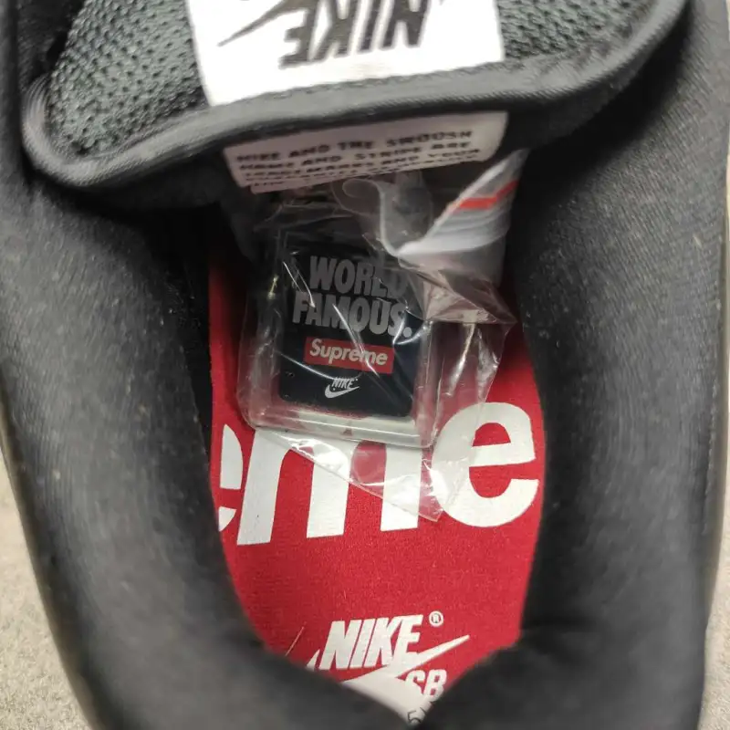 Nike SB Dunk Low Supreme Jewel Swoosh Silver CK3480-001