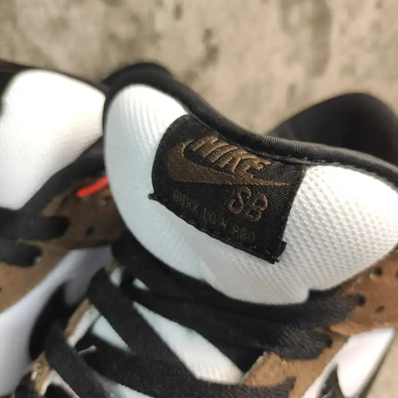 Nike SB Dunk Low White Black Trail End Brown 304292-102