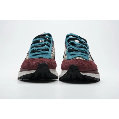 Sacai x Nike Pegasua Vaporfly String Black Villain Red CI9928-301 02