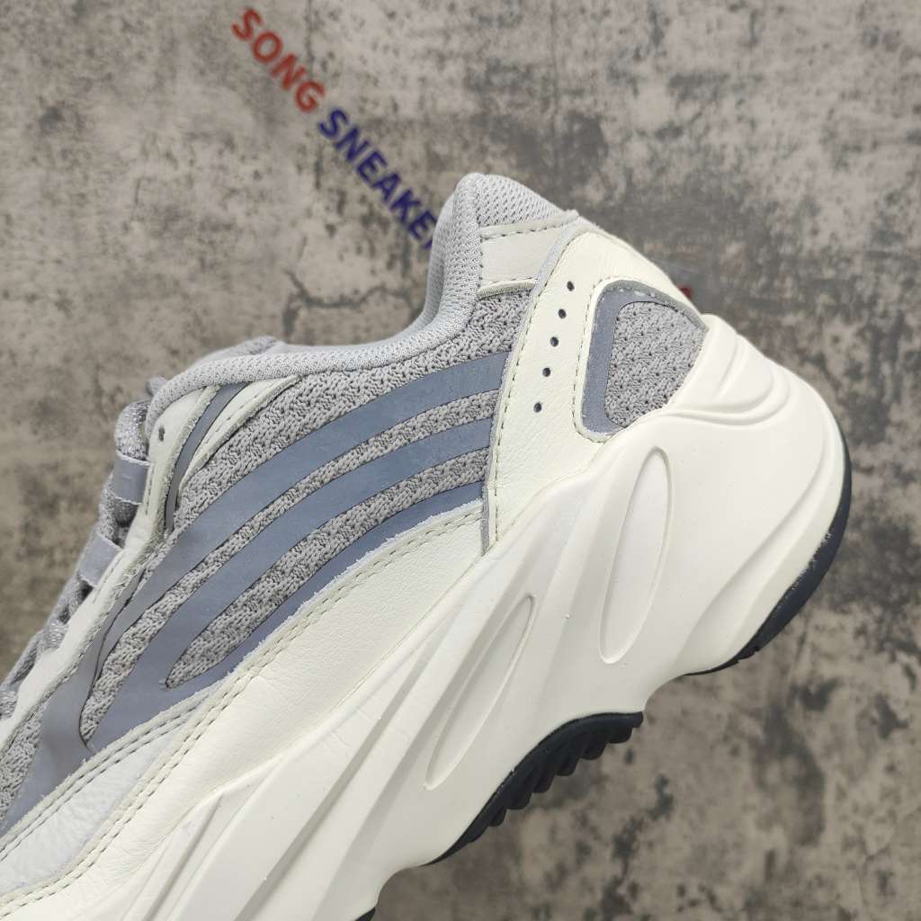 Yeezy 700 V2 Static EF2829