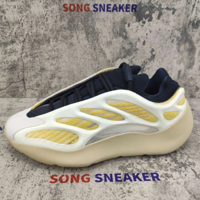 Yeezy 700 V3 Safflower G54853 02