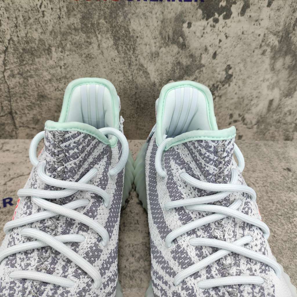 Yeezy Boost 350 V2 Blue Tint B37571