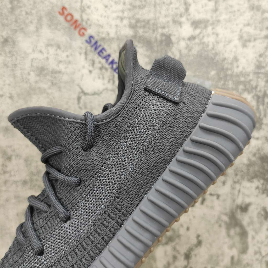 Yeezy Boost 350 V2 Cinder (Reflective) FY4176