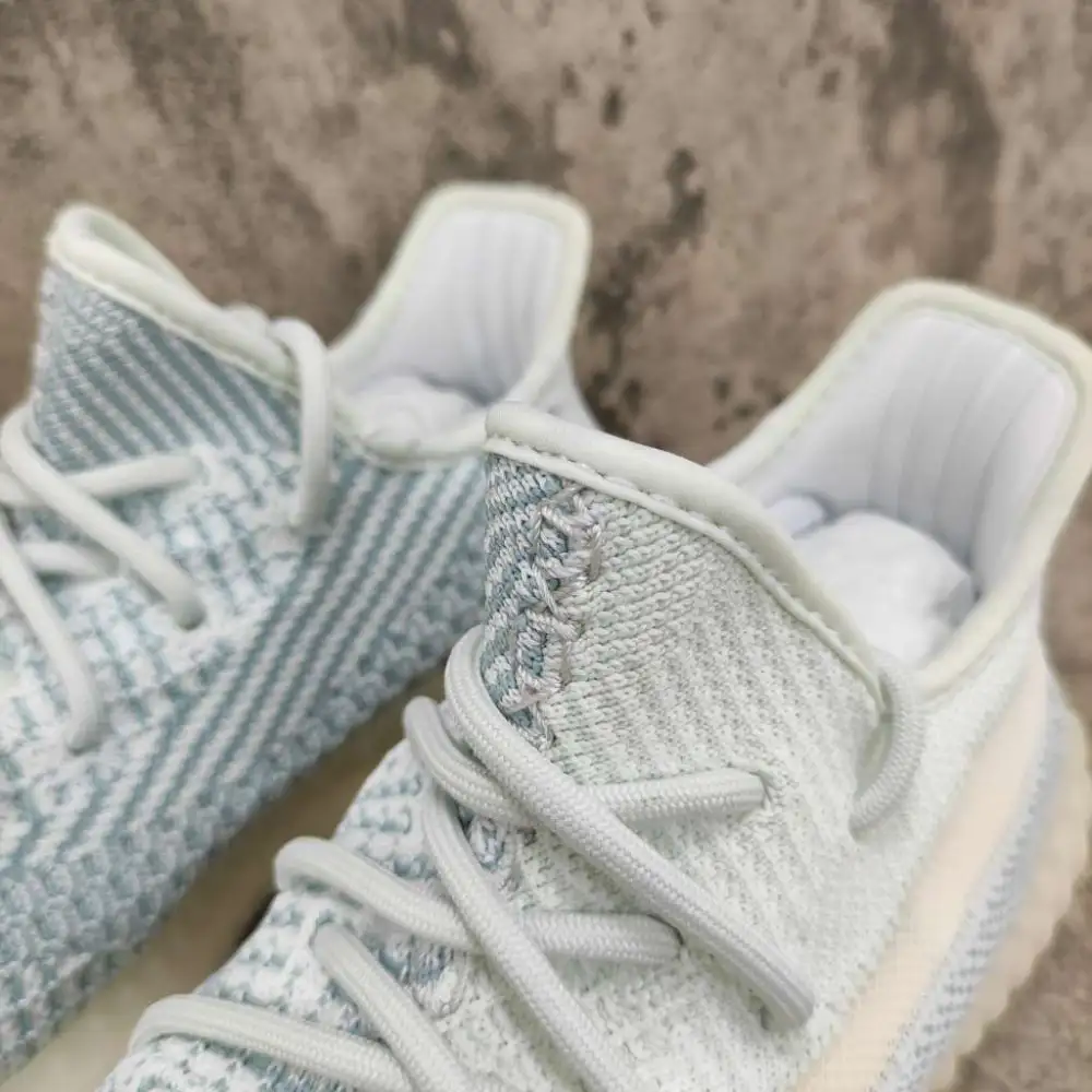 Yeezy Boost 350 V2 Cloud White (Non-Reflective) FW3043