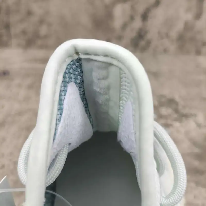 Yeezy Boost 350 V2 Cloud White (Non-Reflective) FW3043