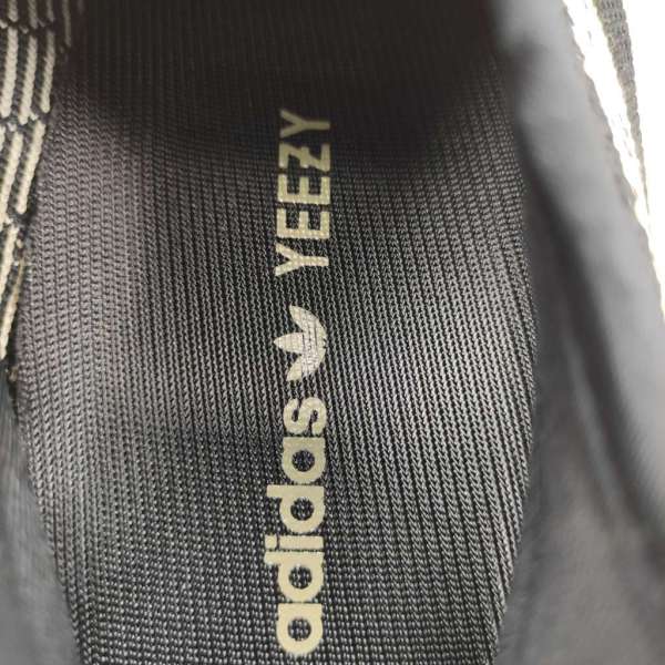 Yeezy Boost 350 V2 Core Black White BY1604