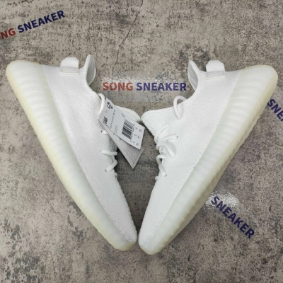 Yeezy Boost 350 V2 Cream/Triple White CP9366 01