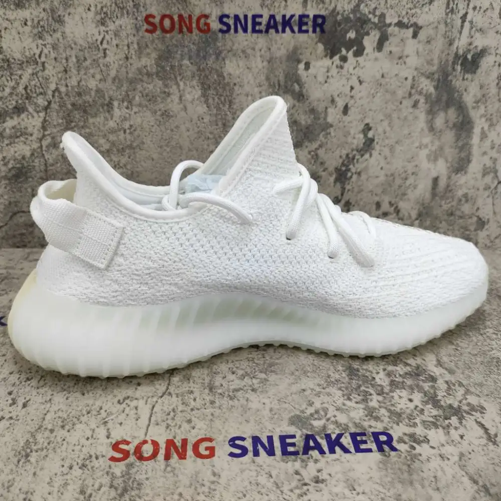 Yeezy Boost 350 V2 Cream/Triple White CP9366