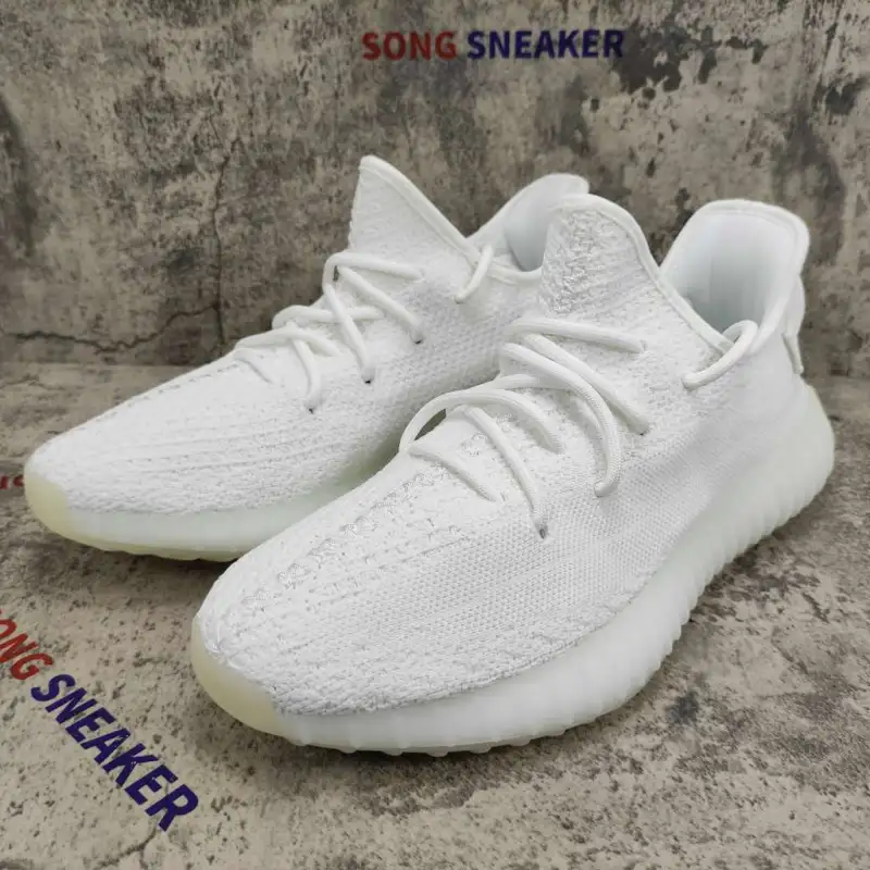 Yeezy Boost 350 V2 Cream/Triple White CP9366