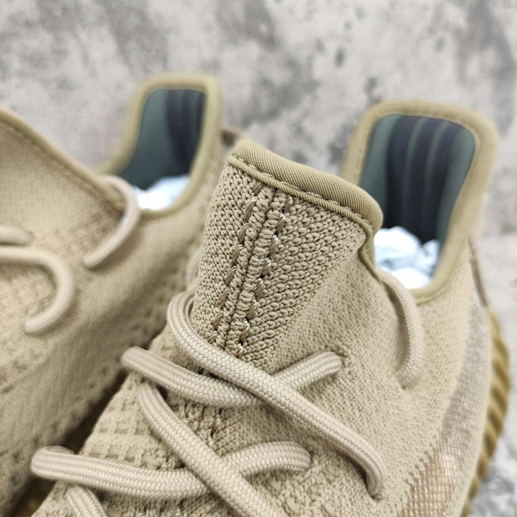 Yeezy Boost 350 V2 Earth FX9033