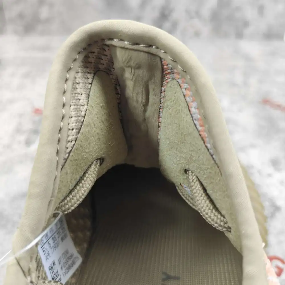 Yeezy Boost 350 V2 Eliada FZ5240 