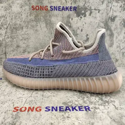 Yeezy Boost 350 V2 Fade H02795 02