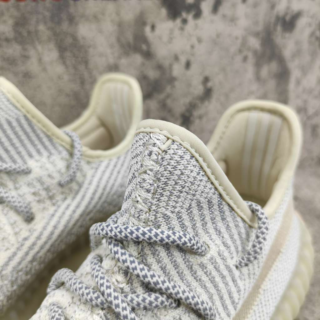 Yeezy Boost 350 V2 Lundmark (Reflective) FV3254