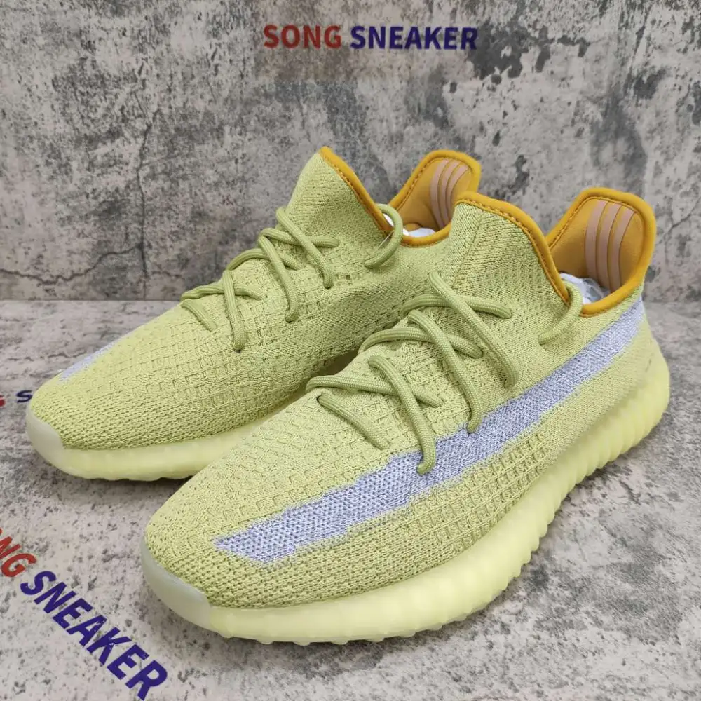 Yeezy Boost 350 V2 Marsh FX9034