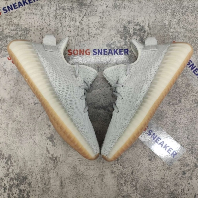 Yeezy Boost 350 V2 Sesame F99710 01