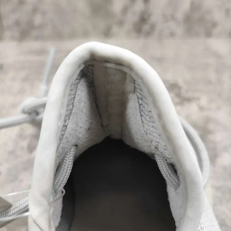 Yeezy Boost 350 V2 Sesame F99710