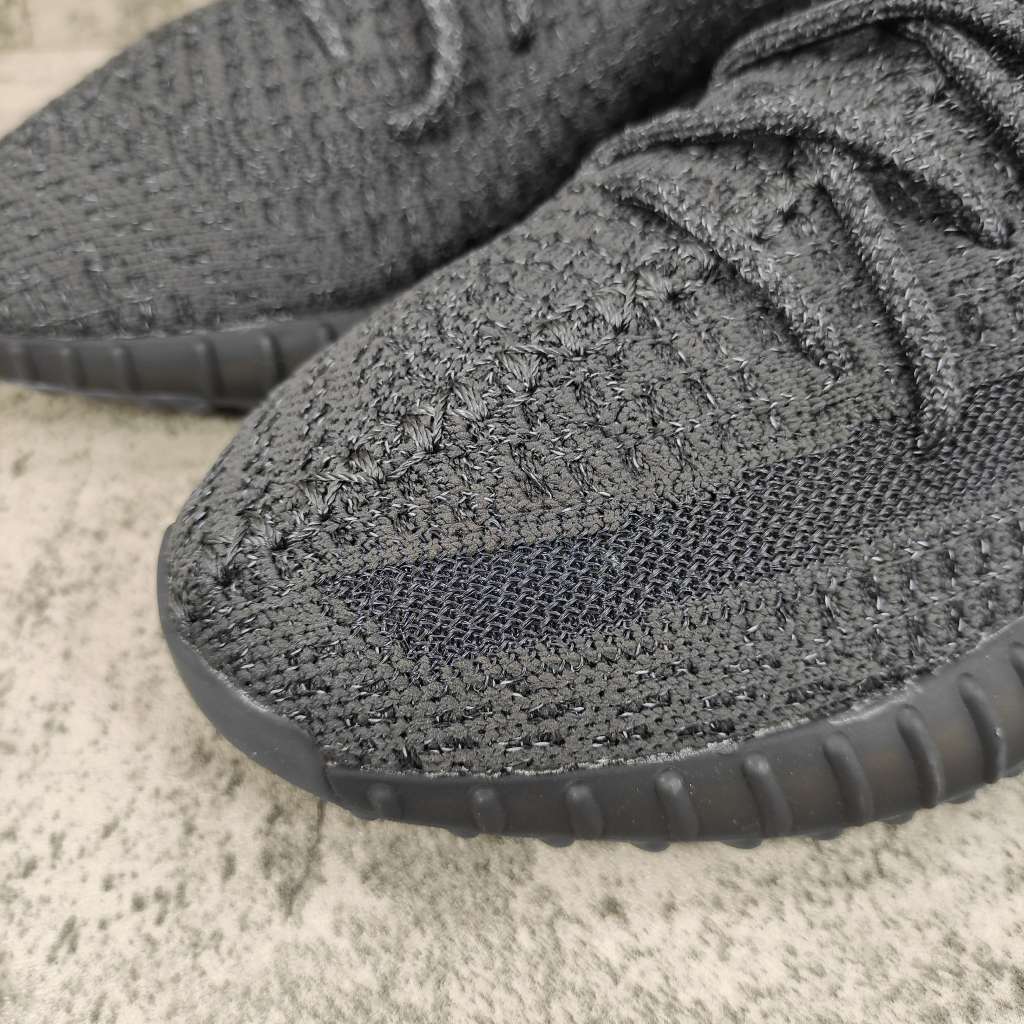 Yeezy Boost 350 V2 Static Black (Reflective) FU9007