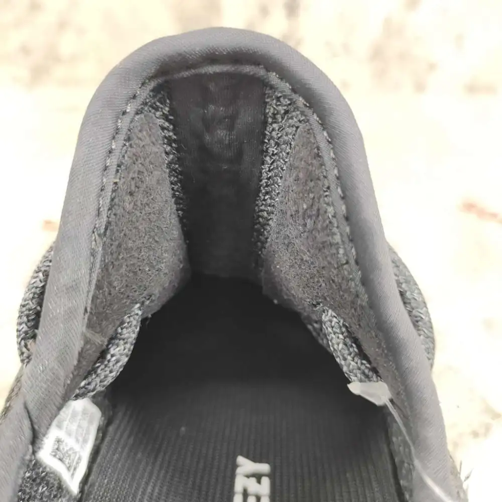 Yeezy Boost 350 V2 Static Black (Reflective) FU9007