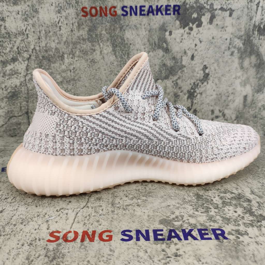 Yeezy Boost 350 V2 Synth (Reflective) FV5666