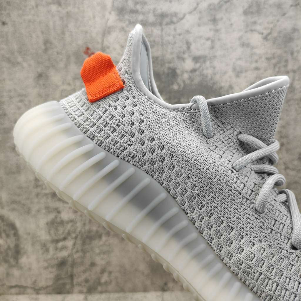 Yeezy Boost 350 V2 Tail Light FX9017