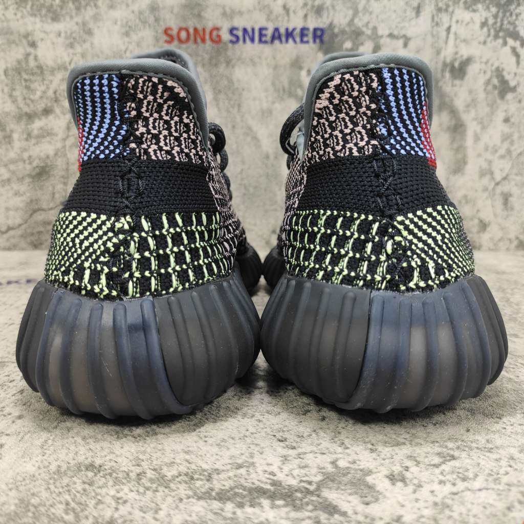 Yeezy Boost 350 V2 Yecheil (Non-Reflective) FW5190