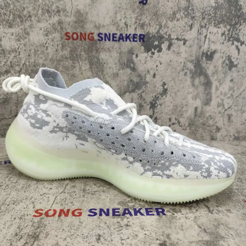 Yeezy Boost 380 Alien FV3260