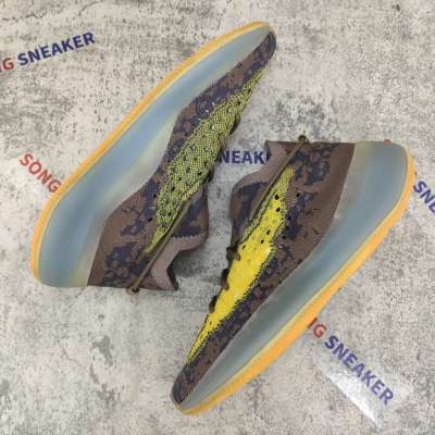 Yeezy Boost 380 Lmnte FZ4982 01