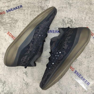 Yeezy Boost 380 Onyx FZ1270 01