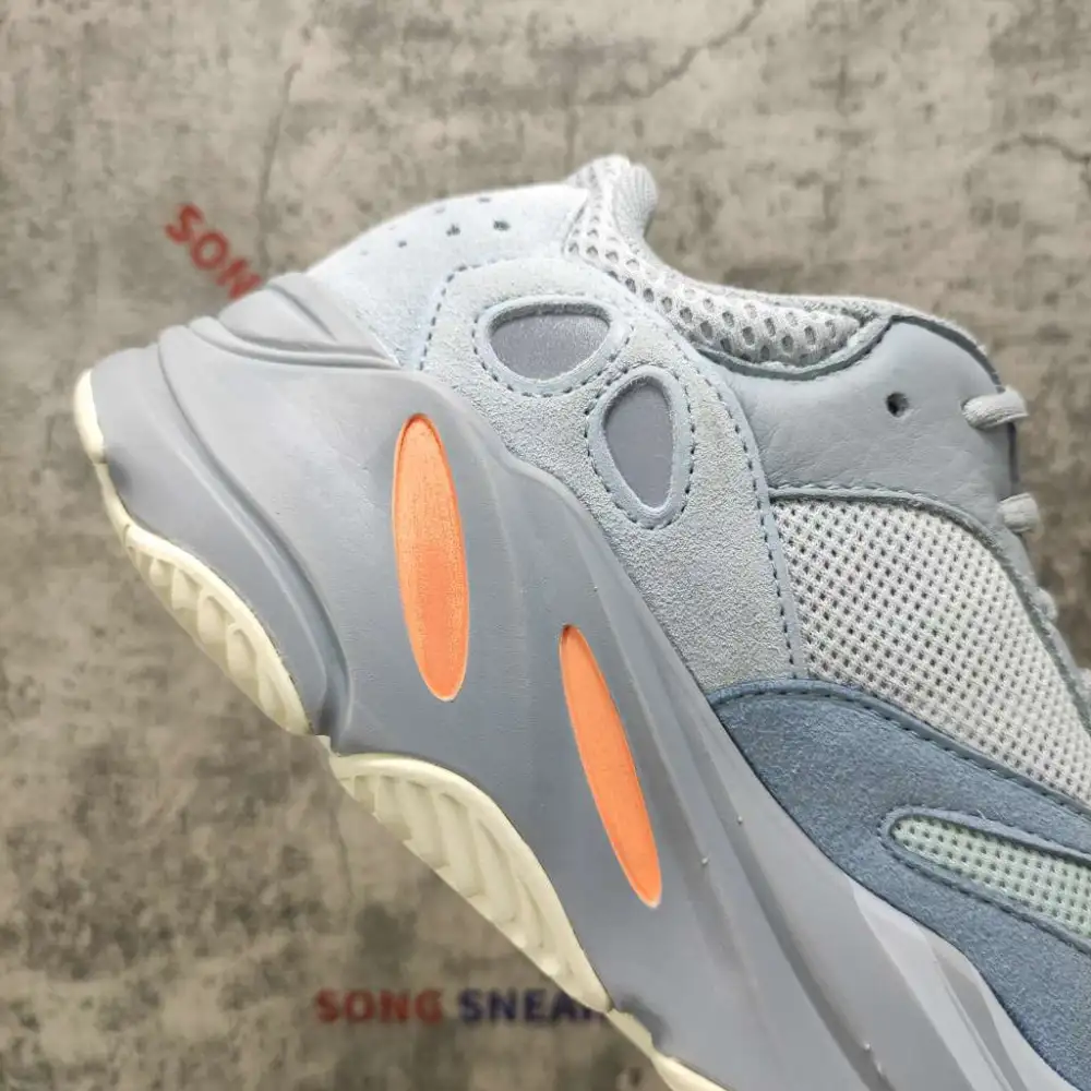 Yeezy Boost 700 Inertia EG7597