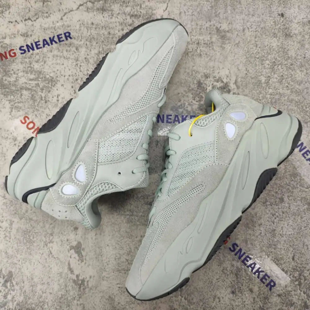 Yeezy Boost 700 Salt EG7487