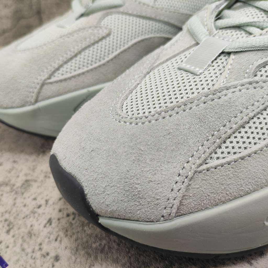 Yeezy Boost 700 Salt EG7487