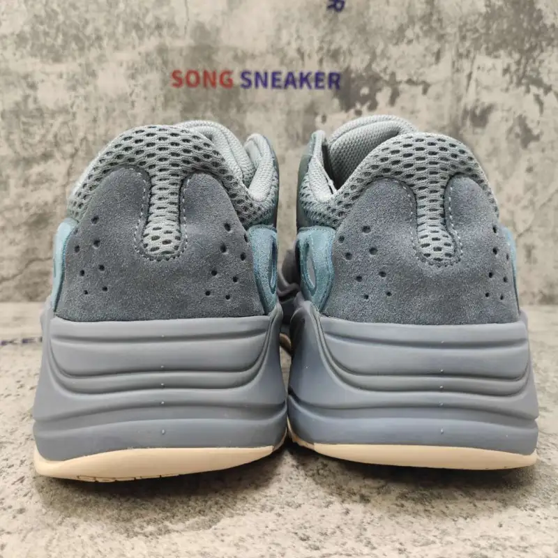 Yeezy Boost 700 Teal Blue FW2499