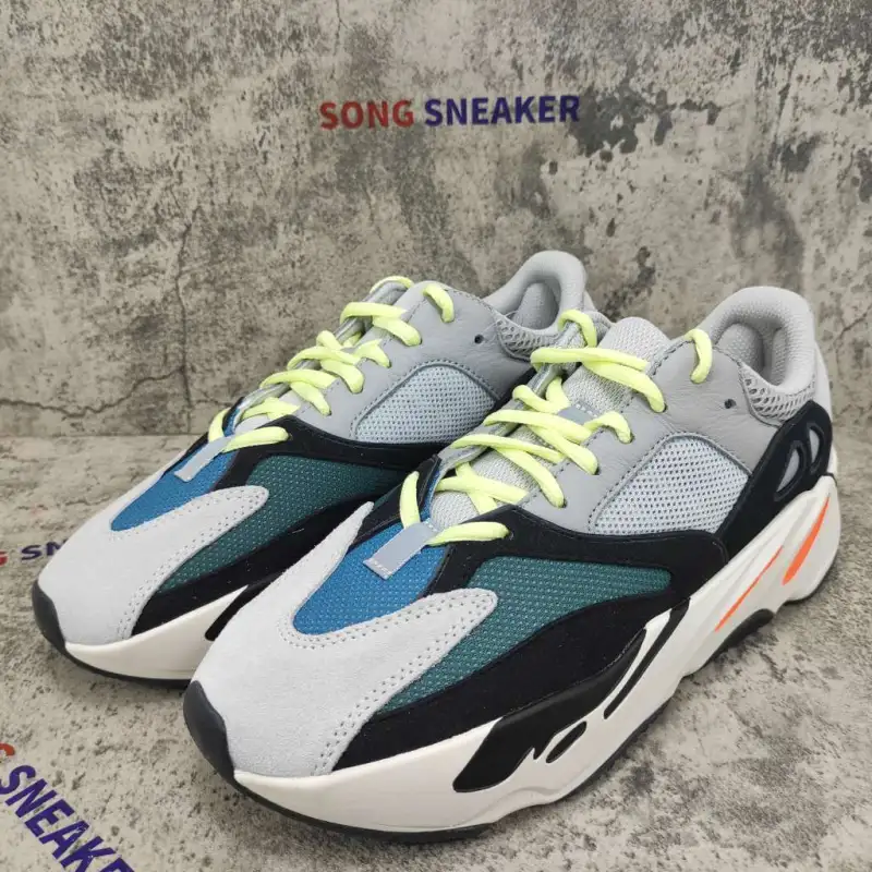 Yeezy Boost 700 Wave Runner Solid Grey B75571