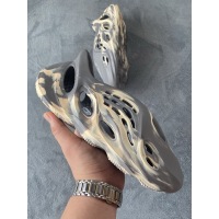 Yeezy Foam Runner MXT Moon Grey GV7904