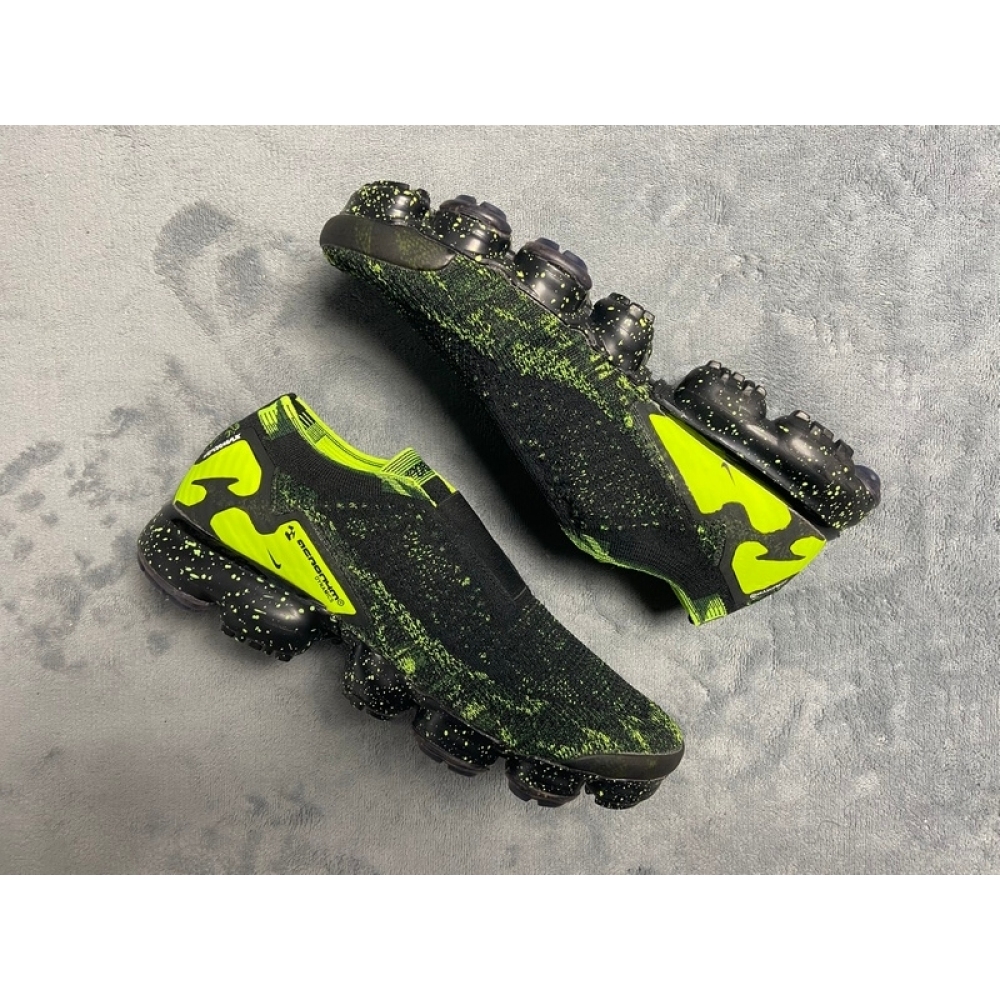 Acronym x Nike Air VaporMax Moc 2 l AQ0996-007